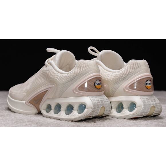 Nike Air Max DN Sail Pink Silver Ivory Sneakers Shoes Womens Size 10 HV4436-133 - Picture 13 of 16